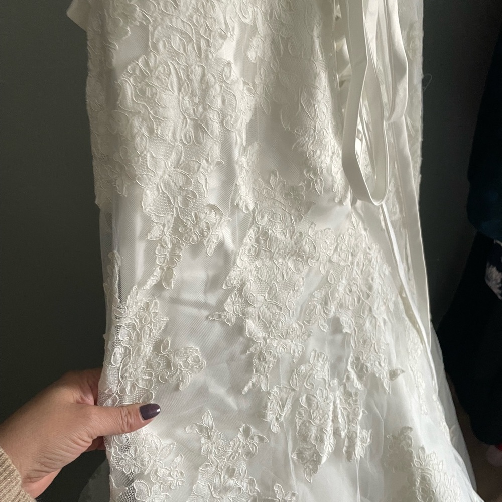 Wedding dress size 10